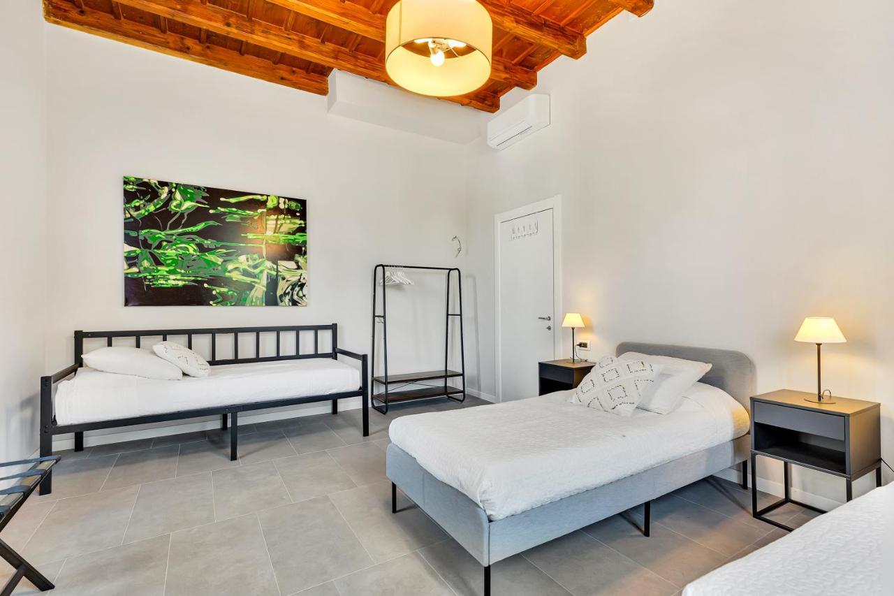 Апартаменты Alessia'S Flat - Naviglio Grande 2 Буччинаско Экстерьер фото