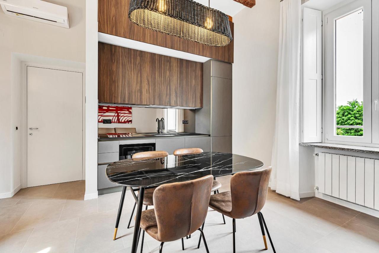 Апартаменты Alessia'S Flat - Naviglio Grande 2 Буччинаско Экстерьер фото